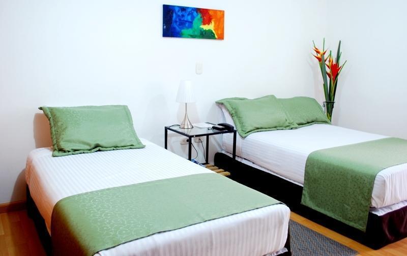Hotel Portal De Milan มานิซาเลส ภายนอก รูปภาพ